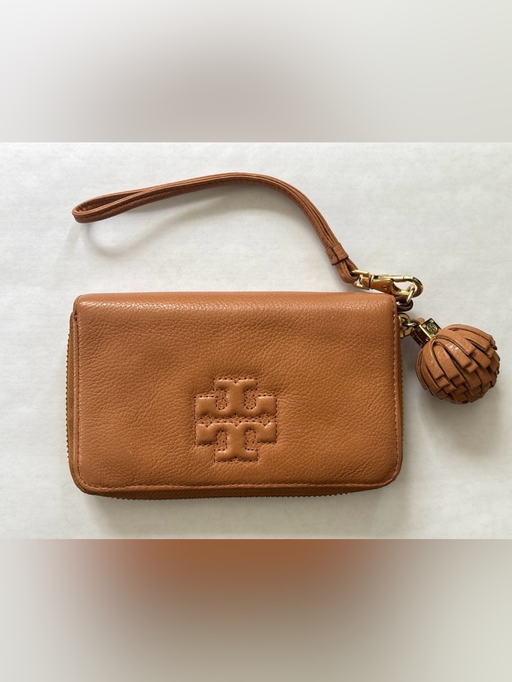 Tory Burch Caramel Leather Zip Wristlet with Logo Charm